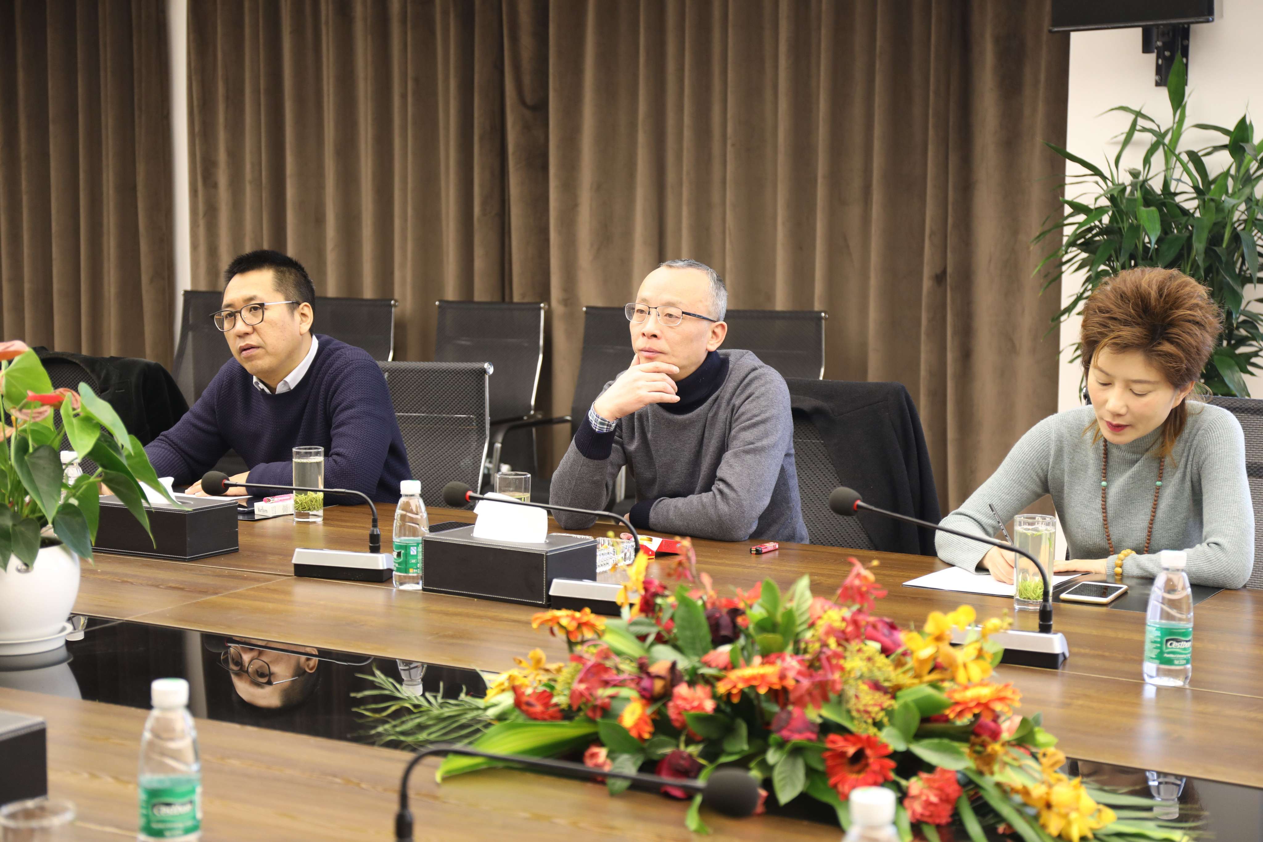 陕西渭南大荔县政府领导一行来访中唐空铁